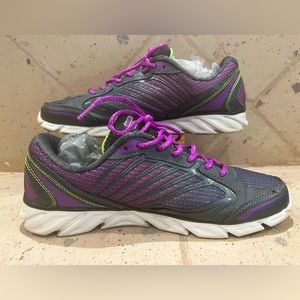 FILA. Woman’s Size 11. Like New.